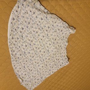 Super cute Abercrombie flower printed skirt